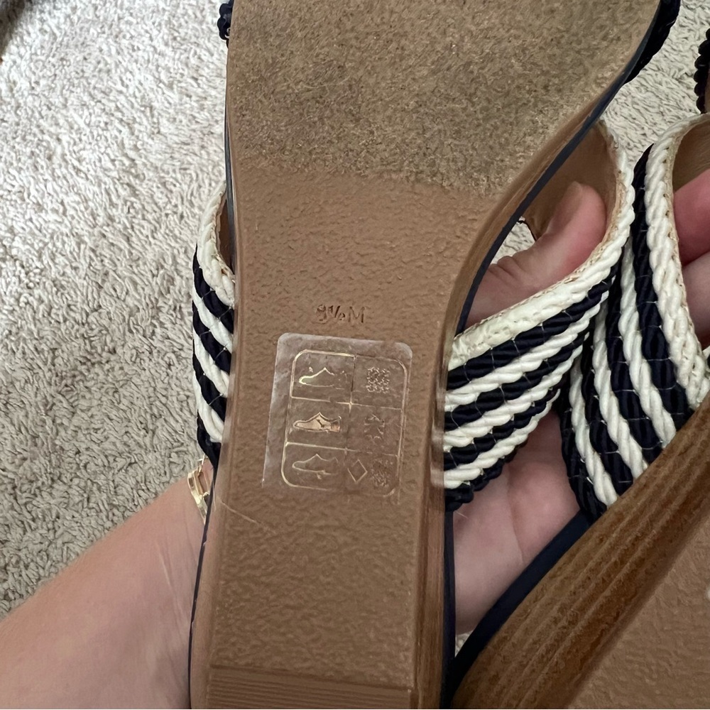 Women’s Jack Rogers blue striped slip on Dolphin mini wedges size 8.5 - Picture 7 of 7
